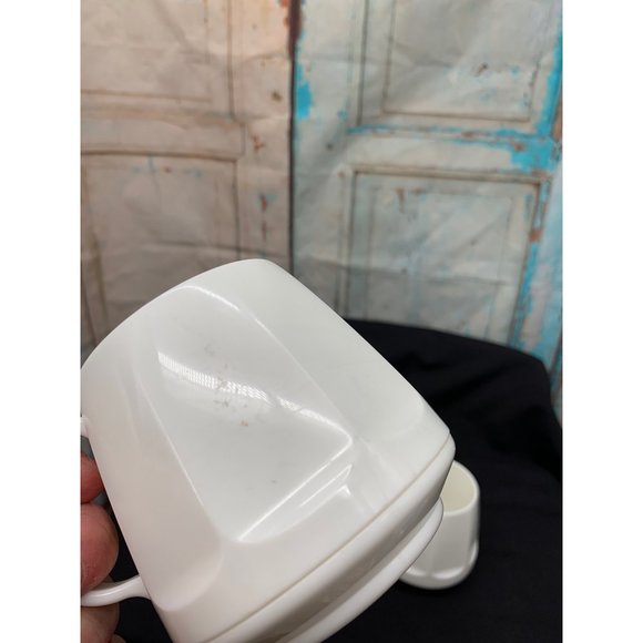 2 Cream/Off White Vintage Thermos Insulated Cups - Picture 3 of 5